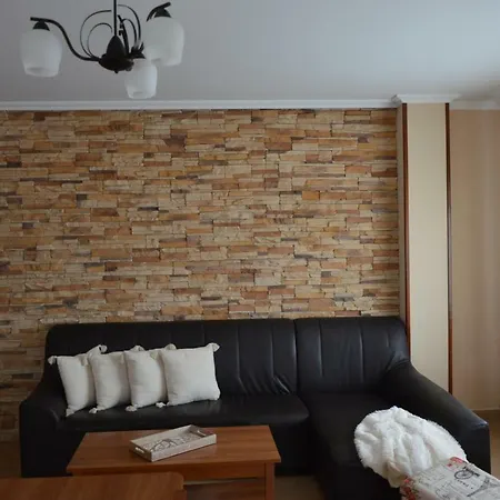 Apartamento Piso Da Empegada
