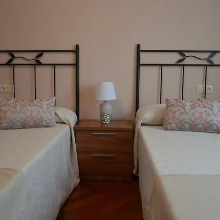 Piso Da Empegada דירה Arzúa